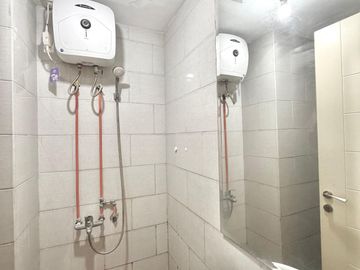 Sewa Tahunan 70Jt Apart Benson 2BR full Furnish Lantai 9
