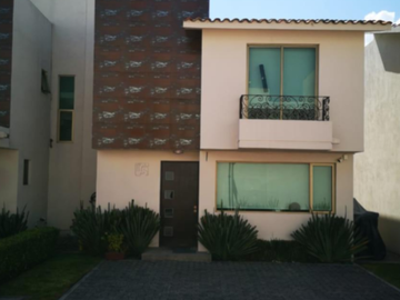 casa en venta en Residencial VeronaS an Mateo Atenco Estado de México