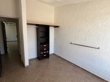 EN RENTA CASA DE 3 RECAMARAS SIN MUEBLES EN RESIDENCIAL PARAISO VILLAS
