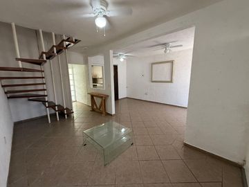 EN RENTA CASA DE 3 RECAMARAS SIN MUEBLES EN RESIDENCIAL PARAISO VILLAS