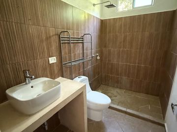 EN RENTA CASA DE 3 RECAMARAS SIN MUEBLES EN RESIDENCIAL PARAISO VILLAS