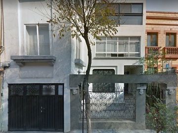 VENTA DE CASA EN LA COLONIA SAN RAFAEL