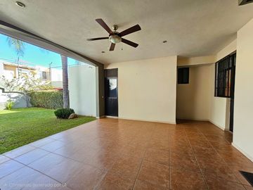 Casa en renta en Bugambilias