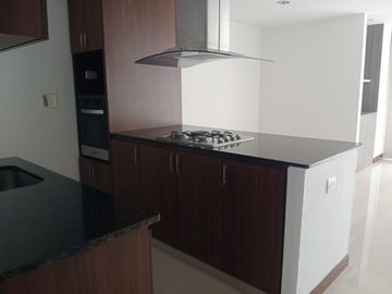 Apartamento en arriendo Loma del Indio