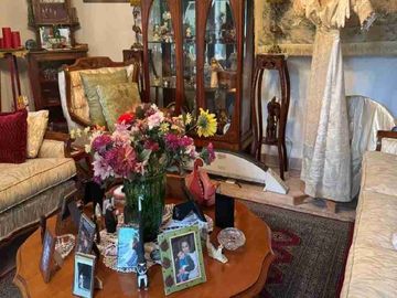 VENTA DE CASA ESTILO CAMPESTRE MEXICANO, INDEPENDIENTE 358 mt DE TERRENO, MUY AMPLIA. CON RECÁMARA EN PLANTA BAJA, AL SUR DE LA CIUDAD. CONTRERAS CDMX