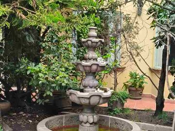 VENTA DE CASA ESTILO CAMPESTRE MEXICANO, INDEPENDIENTE 358 mt DE TERRENO, MUY AMPLIA. CON RECÁMARA EN PLANTA BAJA, AL SUR DE LA CIUDAD. CONTRERAS CDMX