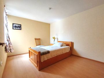DEPARTAMENTO EN VENTA PUERTA REAL CORREGIDORA QUERETARO 3 RECAMARAS AREAS VERDES ALBERCA Y VIGILANCIA