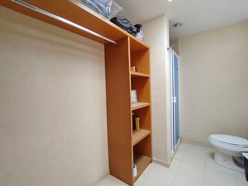DEPARTAMENTO EN VENTA PUERTA REAL CORREGIDORA QUERETARO 3 RECAMARAS AREAS VERDES ALBERCA Y VIGILANCIA