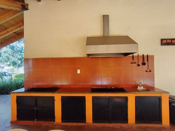 DEPARTAMENTO EN VENTA PUERTA REAL CORREGIDORA QUERETARO 3 RECAMARAS AREAS VERDES ALBERCA Y VIGILANCIA