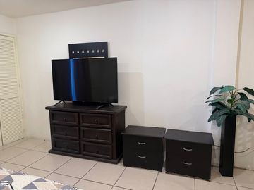 ESTUDIO AMUEBLADO EN RENTA EN PLAZA MARINA