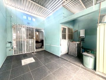 casa de 1 planta cerca de av industrias