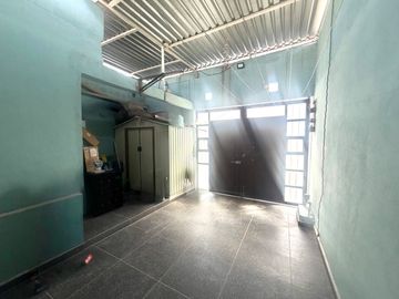 casa de 1 planta cerca de av industrias