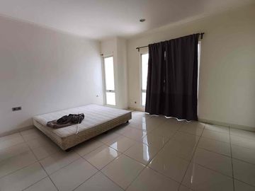 Dijual Rumah Starling Springs Summarecon Gading Serpong Sudah Renov Rapi Siap Huni Semi Furnish