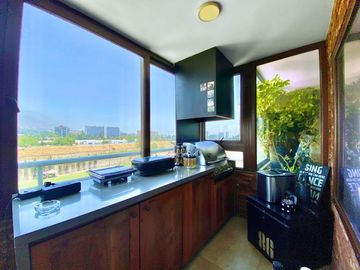 En venta amplio y precioso departamento 4D-4B-2E Totalmente renovado con excelentes terminaciones, Raul Labbé 13.000.
