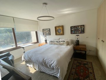 En venta amplio y precioso departamento 4D-4B-2E Totalmente renovado con excelentes terminaciones, Raul Labbé 13.000.