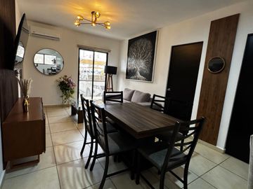 Departamento Amueblado en Renta de 2 Recámaras en Av. 135 Cancún | Planta Baja con Alberca y Gimnasio
