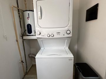 Departamento Amueblado en Renta de 2 Recámaras en Av. 135 Cancún | Planta Baja con Alberca y Gimnasio