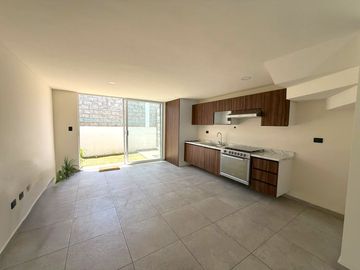 CASA EN VENTA DE 2 RECAMARAS EN FRACCIOAMIENTO CON AMENIDADES EN CUAUTLANCINGO