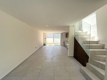 CASA EN VENTA DE 2 RECAMARAS EN FRACCIOAMIENTO CON AMENIDADES EN CUAUTLANCINGO