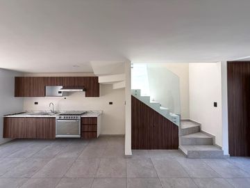 CASA EN VENTA DE 2 RECAMARAS EN FRACCIOAMIENTO CON AMENIDADES EN CUAUTLANCINGO