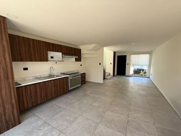 CASA EN VENTA DE 2 RECAMARAS EN FRACCIOAMIENTO CON AMENIDADES EN CUAUTLANCINGO