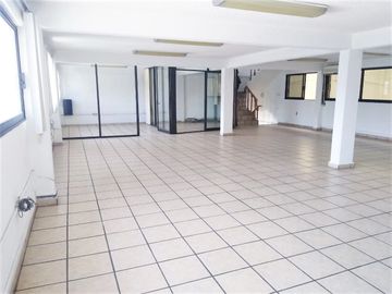BODEGA EN VENTA