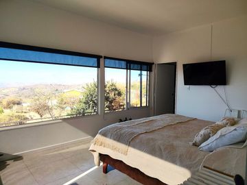 CASA EN PARCELA CON AMPLIA VISTA LIMACHE