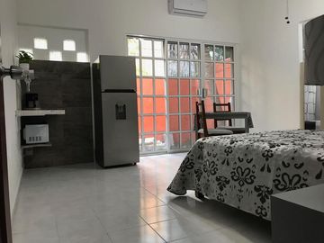 Estudios Amueblados en Renta desde $7,000 - $7,500 | SM 43 y Huayacán | Servicios Incluidos