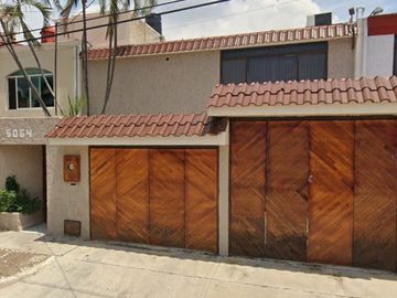 CASA EN VENTA EN CALLE DURERO, FRACC. REAL VALLARTA, ZAPOPAN JALISCO