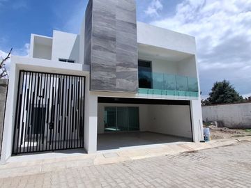 Casa Residencial Excelente ubicación en Atlihuetzia, Mpio de Yauhquemecan Tlaxcala.       n, Tlaxcala.