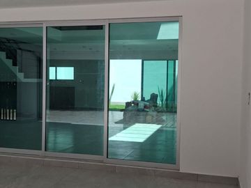Casa Residencial Excelente ubicación en Atlihuetzia, Mpio de Yauhquemecan Tlaxcala.       n, Tlaxcala.