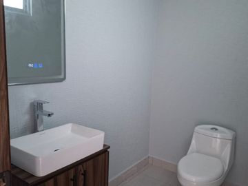 Casa Residencial Excelente ubicación en Atlihuetzia, Mpio de Yauhquemecan Tlaxcala.       n, Tlaxcala.
