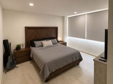 EN RENTA amplísimo Departamento Torres Marbella El Refugio Queretaro