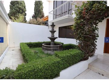 Casa en Venta en Metepec, Zona centro (377 m² de Terreno)