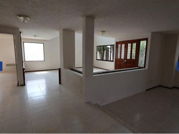 Casa en Venta en Metepec, Zona centro (377 m² de Terreno)