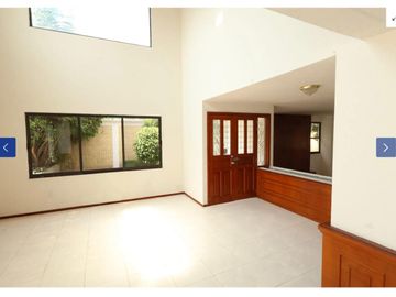 Casa en Venta en Metepec, Zona centro (377 m² de Terreno)