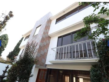Casa en Venta en Metepec, Zona centro (377 m² de Terreno)