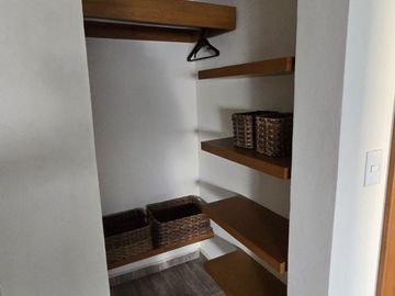 SE RENTA DEPARTAMENTO AMUEBLADO EN CANCUN SOLO ADULTOS 2 REC 2 BAÑOS SM 11 ZONA CENTRO