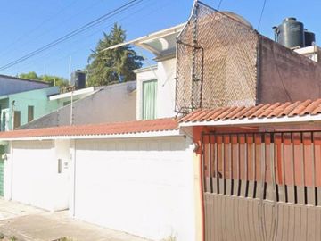 HERMOSA CASA EN REMATE EN SAN ANTONIO, AZCAPOTZALCO
