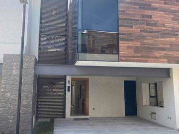 Casa nueva en residencial en san Mateo Atenco