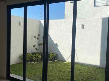 Casa nueva en residencial en san Mateo Atenco