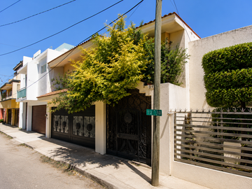 CASA EN VENTA EN MONTES APENINOS COLONIA LINDAVISTA TEPIC NAYARIT CP 63110