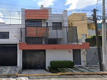 HERMOSA CASA EN REMATE EN LA ESCALERA, GUSTAVO A. MADERO
