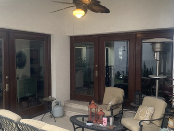 Casa en Venta Cumbres 1er sec.