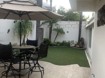 Casa en Venta Cumbres 1er sec.