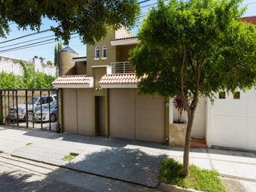 CASA EN VENTA EN ZAPOPAN JALISCO