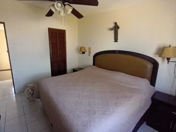 Casa en Renta Cumbres 6to sector