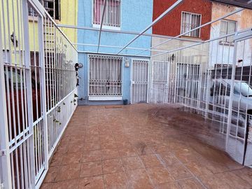 Casa en Venta; Rinconada de las Palmas en Zapopan, Jalisco.