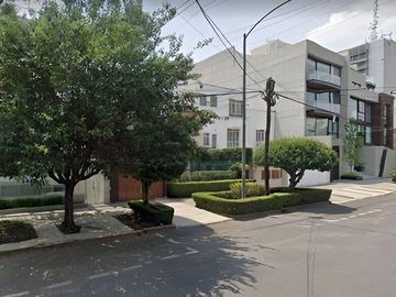 HERMOSA CASA EN REMATE BANCARIO, EN POLANCO IV SECC, MIGUEL HIDALGO,