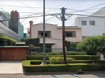 HERMOSA CASA EN REMATE BANCARIO, EN POLANCO IV SECC, MIGUEL HIDALGO,